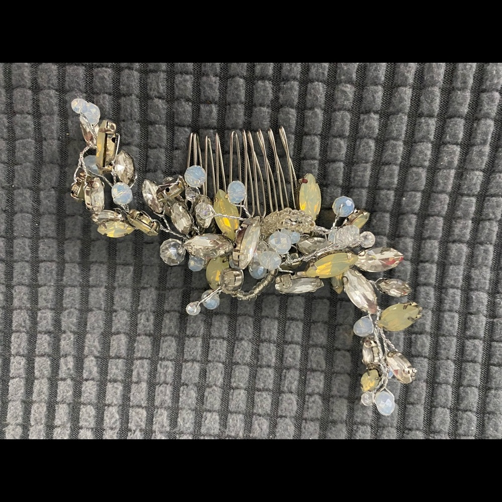 💎 Crystal Hair Comb Accessory 💎 - Picture 5 of 12